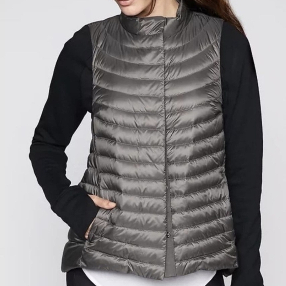 Athleta Down Puffer Goose Down Vest  Grey Satin Lightweight Jacket Medium